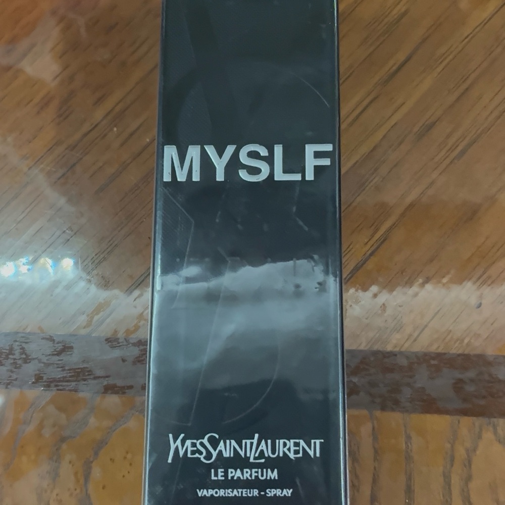 Yves Saint Laurent MYSLF Le Parfum in Black and Silver